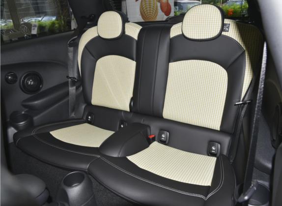 MINI 2022款 1.5T COOPER 执迷特别版 车厢座椅   后排空间