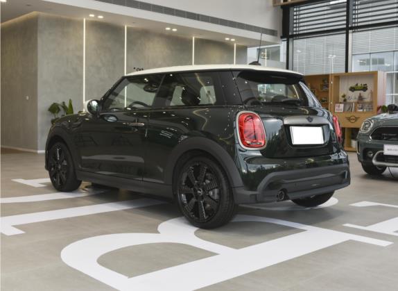 MINI 2022款 1.5T COOPER 执迷特别版 外观   斜后