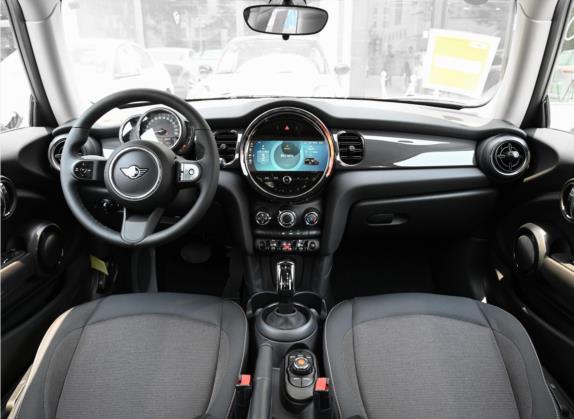 MINI 2023款 1.5T ONE 中控类   中控全图