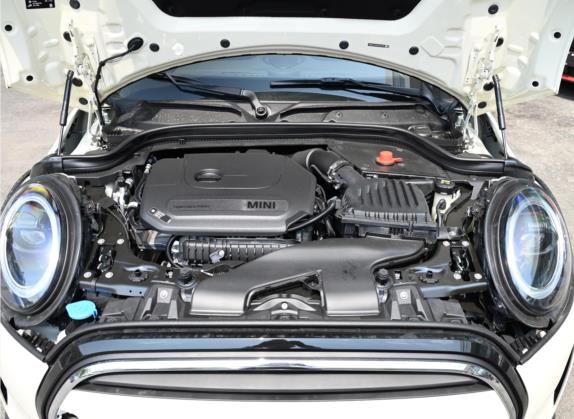 MINI 2023款 1.5T ONE 其他细节类   发动机舱