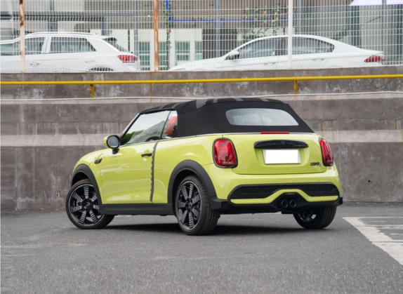 MINI 2023款 2.0T COOPER S CABRIO 艺术家 外观   斜后