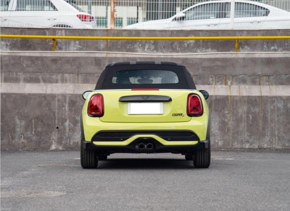 MINI 2023款 2.0T COOPER S CABRIO 艺术家 外观   正后