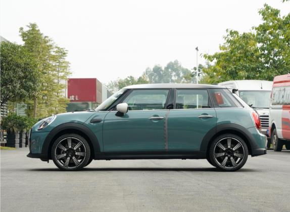 MINI 2023款 1.5T COOPER 弧光特别版 五门版 外观   正侧