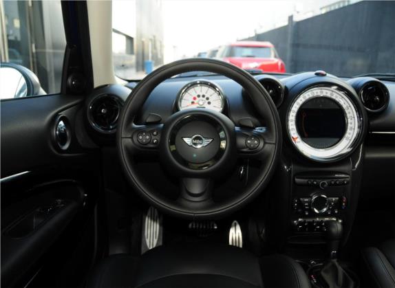 MINI PACEMAN 2013款 1.6T COOPER S ALL4 中控类   驾驶位