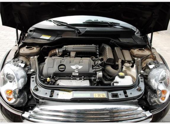 MINI CLUBMAN 2007款 1.6L COOPER Excitement 其他细节类   发动机舱