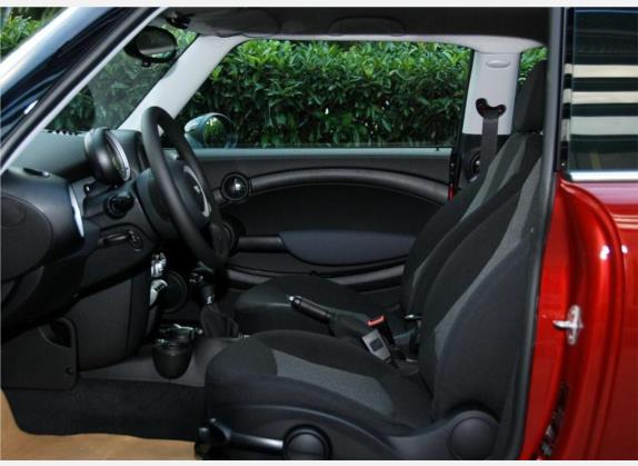 MINI CLUBMAN 2010款 1.6L COOPER Cheer 车厢座椅   前排空间
