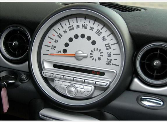 MINI CLUBMAN 2010款 1.6L COOPER Cheer 中控类   仪表盘
