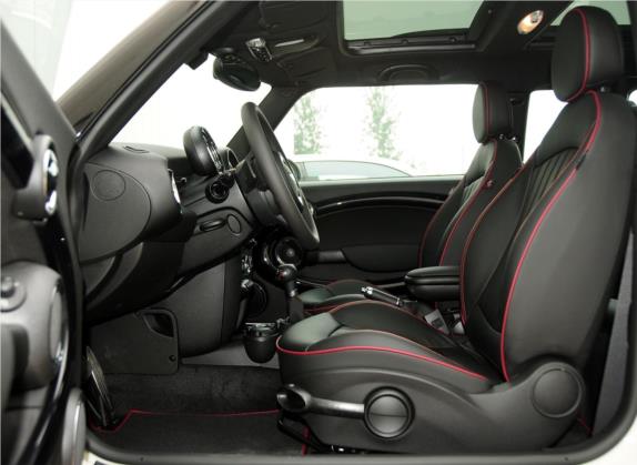 MINI CLUBMAN 2011款 1.6T COOPER S Hampton 车厢座椅   前排空间