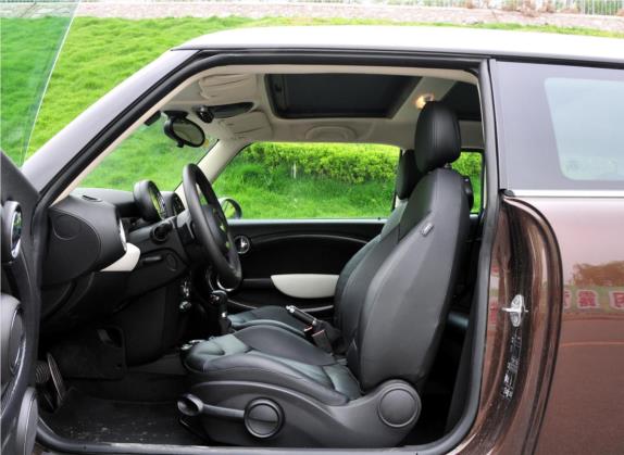 MINI CLUBMAN 2011款 1.6T COOPER S 车厢座椅   前排空间