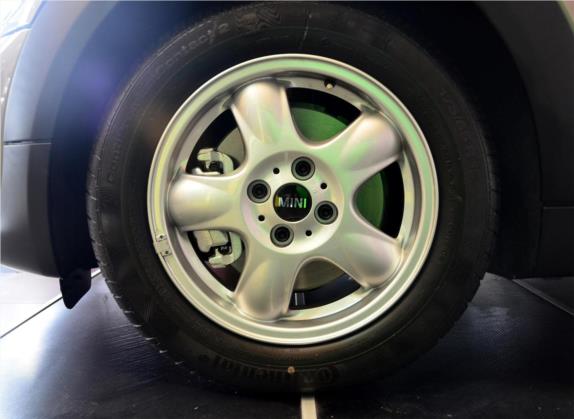 MINI CLUBMAN 2011款 1.6L ONE 其他细节类   前轮
