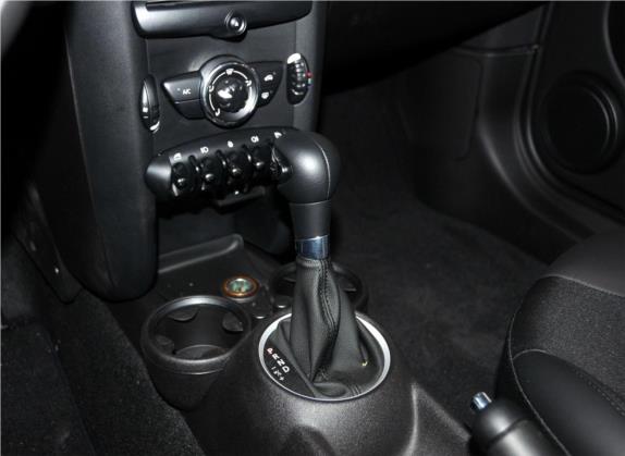 MINI CLUBMAN 2011款 1.6L COOPER Fun 中控类   挡把