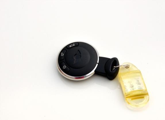 MINI CLUBMAN 2011款 1.6L COOPER Excitement 其他细节类   钥匙