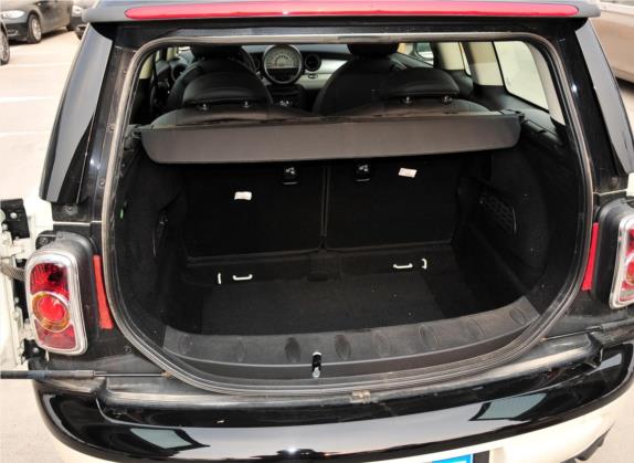 MINI CLUBMAN 2011款 1.6L COOPER Excitement 车厢座椅   后备厢