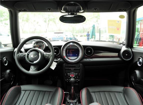 MINI CLUBMAN 2011款 1.6L COOPER Hampton 中控类   中控全图