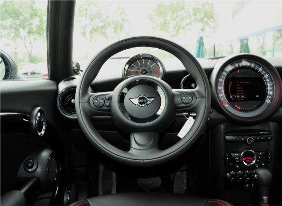 MINI CLUBMAN 2011款 1.6L COOPER Hampton 中控类   驾驶位