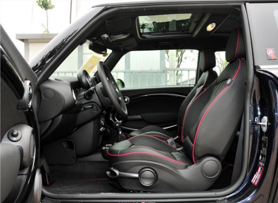 MINI CLUBMAN 2011款 1.6L COOPER Hampton 车厢座椅   前排空间