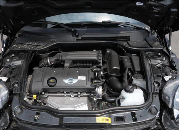MINI CLUBMAN 2013款 1.6L COOPER Bond Street 其他细节类   发动机舱