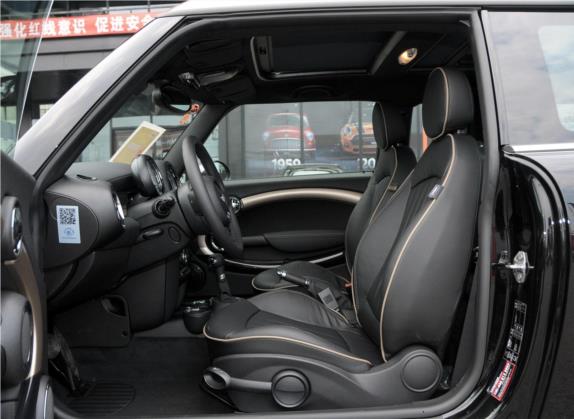 MINI CLUBMAN 2013款 1.6L COOPER Bond Street 车厢座椅   前排空间