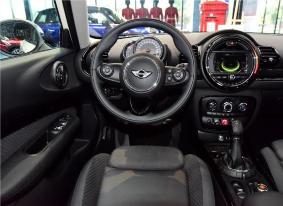 MINI CLUBMAN 2016款 1.5T COOPER 中控类   驾驶位