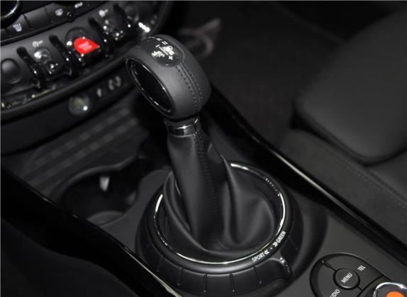 MINI CLUBMAN 2016款 1.5T COOPER 鉴赏家版 中控类   挡把