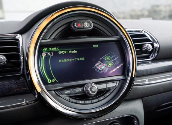 MINI CLUBMAN 2016款 1.5T COOPER 极客版 中控类   中控台