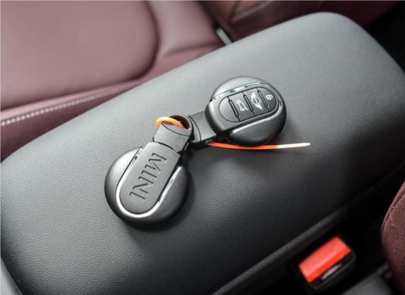 MINI CLUBMAN 2016款 1.5T COOPER 极客版 其他细节类   钥匙