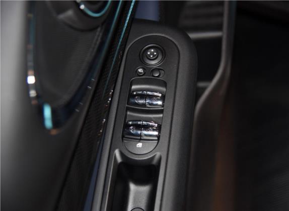 MINI CLUBMAN 2016款 2.0T COOPER S 极客版 车厢座椅   门窗控制