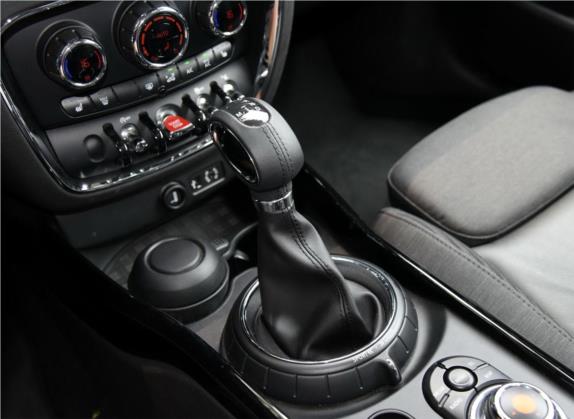 MINI CLUBMAN 2016款 改款 2.0T COOPER S 极客版 中控类   挡把