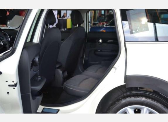 MINI CLUBMAN 2016款 1.5T ONE 网络限量版 车厢座椅   后排空间
