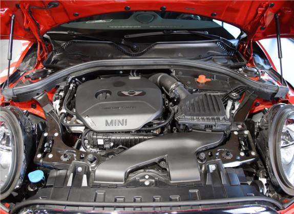 MINI CLUBMAN 2018款 1.5T COOPER 赛车手 其他细节类   发动机舱