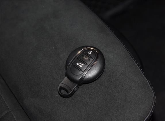 MINI CLUBMAN 2018款 1.5T COOPER 赛车手 其他细节类   钥匙