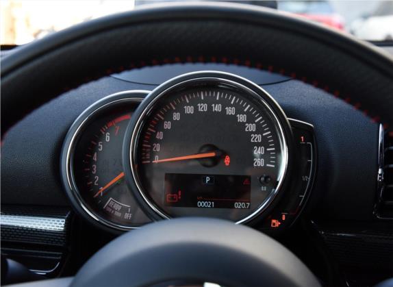 MINI CLUBMAN 2018款 2.0T COOPER S 赛车手 中控类   仪表盘