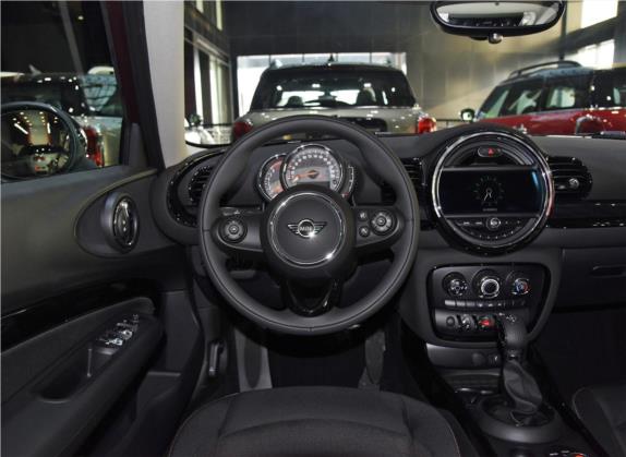MINI CLUBMAN 2019款 1.5T ONE 美学版 中控类   驾驶位
