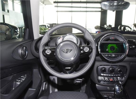 MINI CLUBMAN 2019款 1.5T COOPER 鉴赏家 中控类   驾驶位
