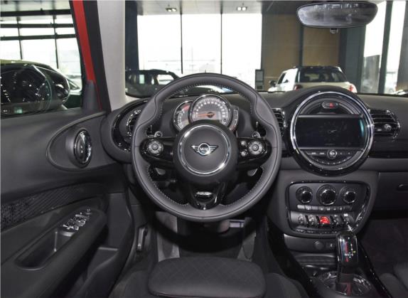 MINI CLUBMAN 2019款 2.0T COOPER S 中控类   驾驶位