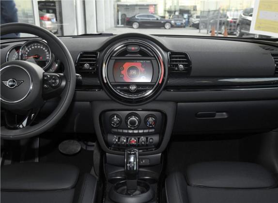 MINI CLUBMAN 2019款 1.5T ONE 中控类   中控台