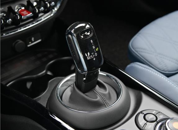 MINI CLUBMAN 2021款 1.5T COOPER 鉴赏家 中控类   挡把