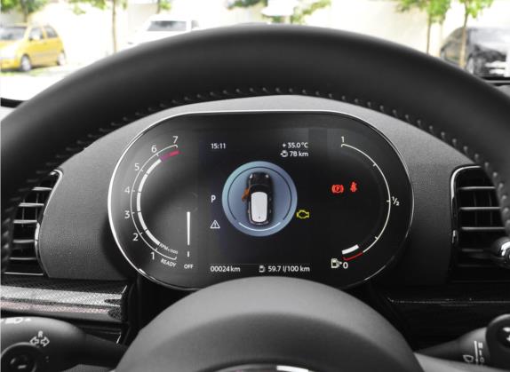 MINI CLUBMAN 2022款 2.0T COOPER S 中控类   仪表盘