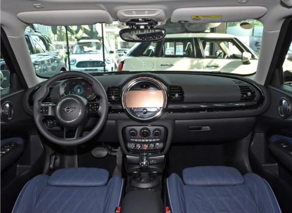 MINI CLUBMAN 2022款 1.5T COOPER 鉴赏家 中控类   中控全图