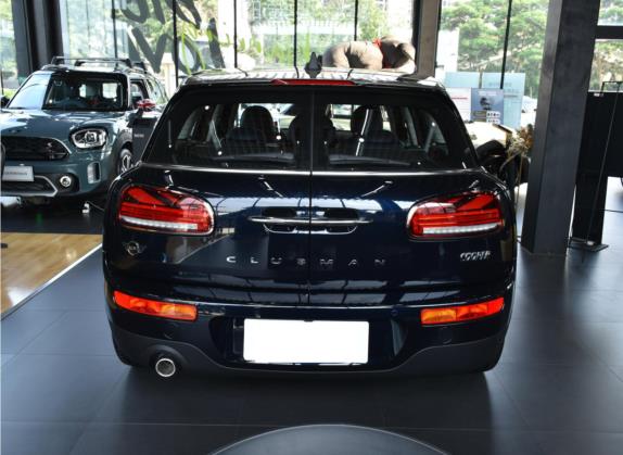 MINI CLUBMAN 2022款 1.5T COOPER 鉴赏家 外观   正后