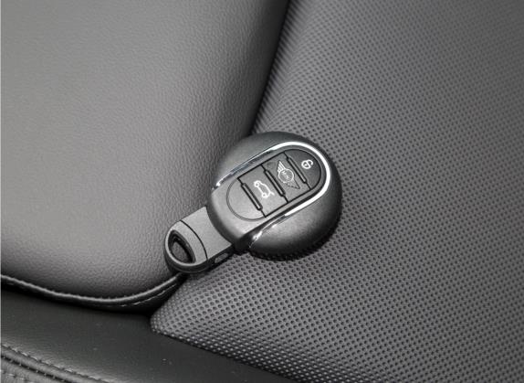 MINI CLUBMAN 2022款 1.5T ONE 其他细节类   钥匙