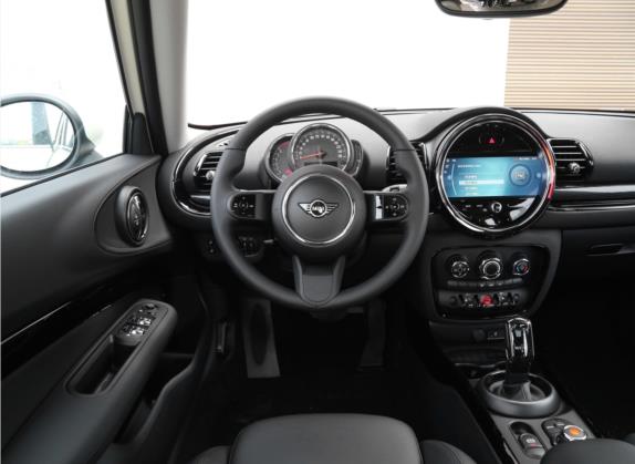 MINI CLUBMAN 2022款 改款 1.5T ONE 中控类   驾驶位
