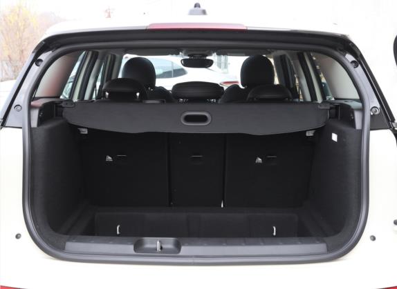 MINI CLUBMAN 2022款 改款 1.5T ONE 车厢座椅   后备厢