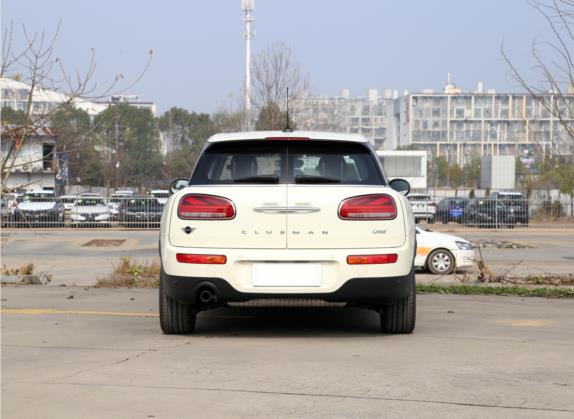 MINI CLUBMAN 2022款 改款 1.5T ONE 外观   正后