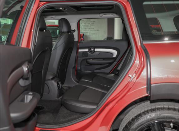 MINI CLUBMAN 2022款 改款 1.5T COOPER 车厢座椅   后排空间