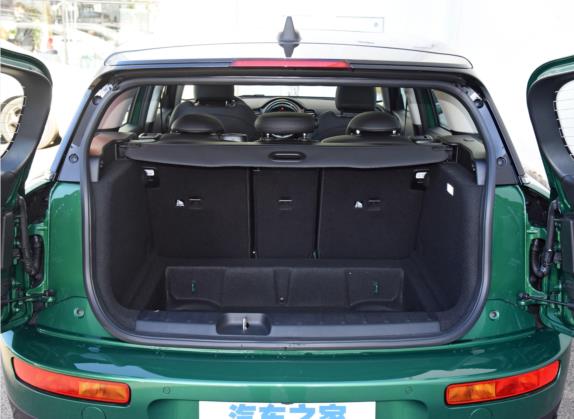 MINI CLUBMAN 2022款 改款 1.5T COOPER 鉴赏家 车厢座椅   后备厢