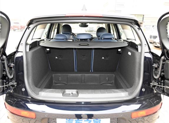 MINI CLUBMAN 2022款 1.5T COOPER BRICK LANE 限量版 车厢座椅   后备厢
