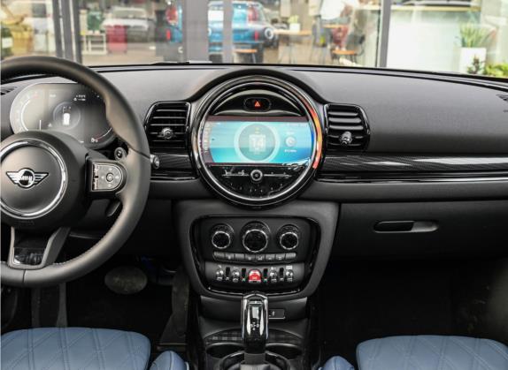 MINI CLUBMAN 2022款 2.0T COOPER S BRICK LANE 限量版 中控类   中控台