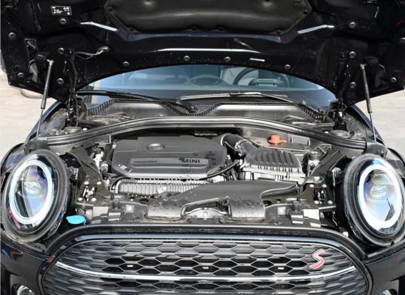 MINI CLUBMAN 2022款 2.0T COOPER S BRICK LANE 限量版 其他细节类   发动机舱