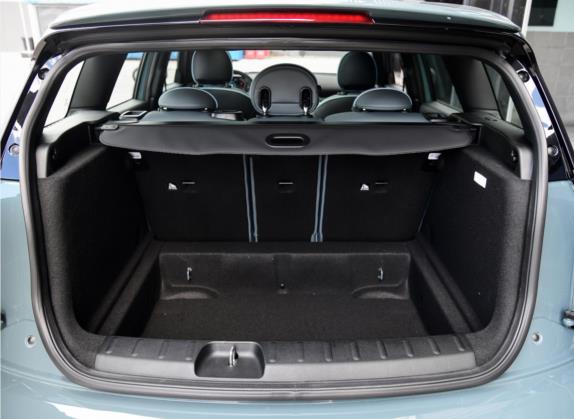 MINI CLUBMAN 2022款 2.0T COOPER S 自在特别版 车厢座椅   后备厢